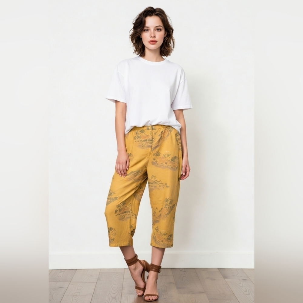 Talbots Woman Petites Stretch Tropical Yellow Capris Sz 18WP Pockets Flat Front